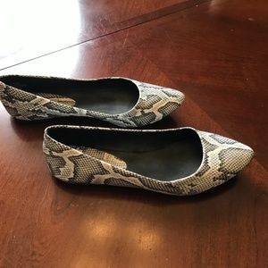 Steve Madden Eldora Snake Flats